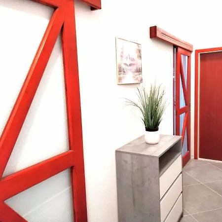 L&m Smokvica (Korcula)