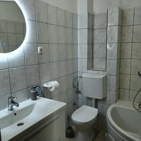 L&m * Smokvica (Korcula)